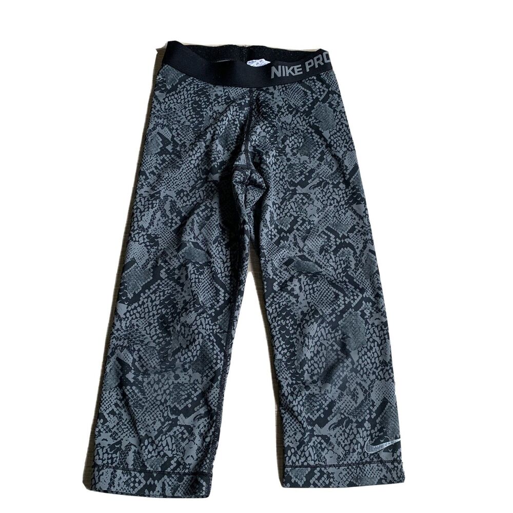 Nike Pro Womens Sz XS Black Gray Snake Skin Print Cropped Leggings